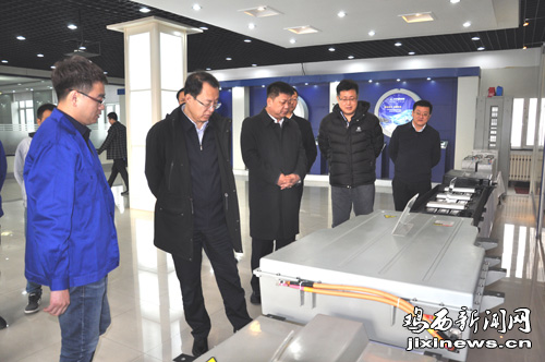 于洪涛在哈尔滨考察石墨高科技企业