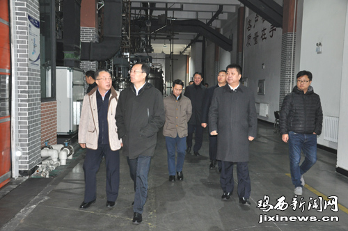 于洪涛在哈尔滨考察石墨高科技企业