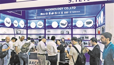 新型烤肉机、超声波洗衣笔……“新慈货”何以频频“出圈”