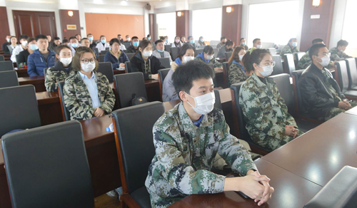 鸡西市石墨产业大学生实习实训基地揭牌——首批实习实训学员进驻开班