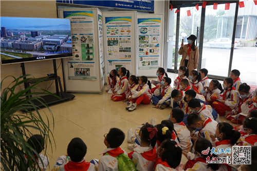 在寻访“富裕江西”实践活动中激扬青春——九江小学三(3)中队参加社会实践营活动（组图）