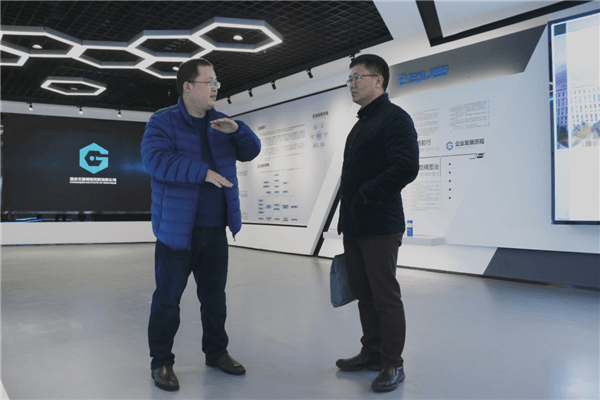 重庆市高新区创新服务中心领导 到我司调研指导工作