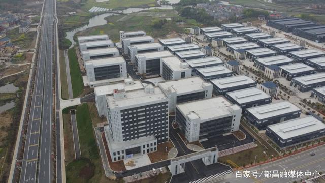 投资21.09亿元的极热科技石墨烯产业园项目正式开工建设