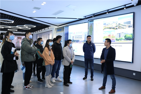 重庆师范大学化学学院来我司参加 第三期“走进石墨烯”科普活动