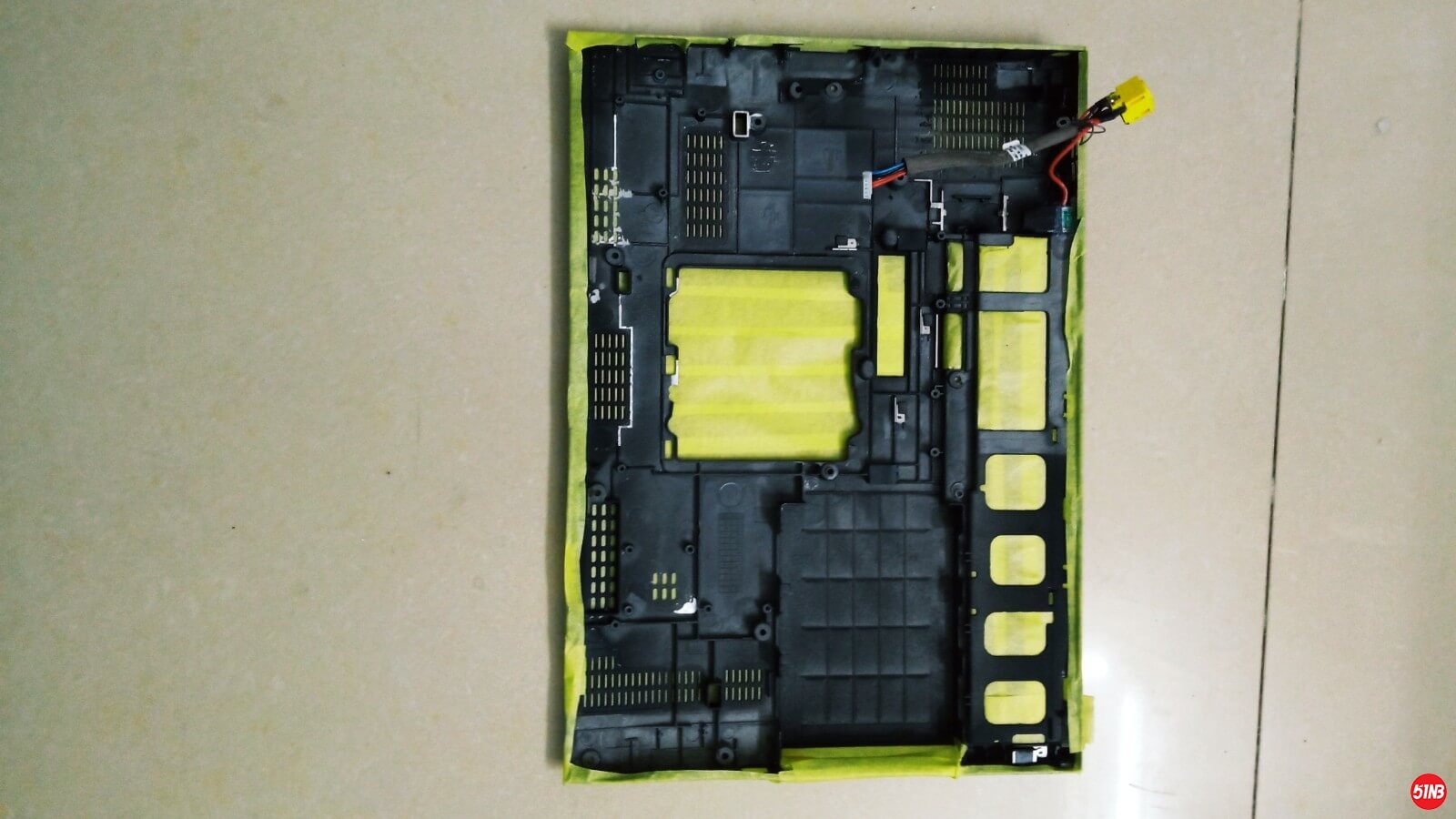 [改装分享] 【原创】X2100电脑D壳内部改装石墨烯涂层