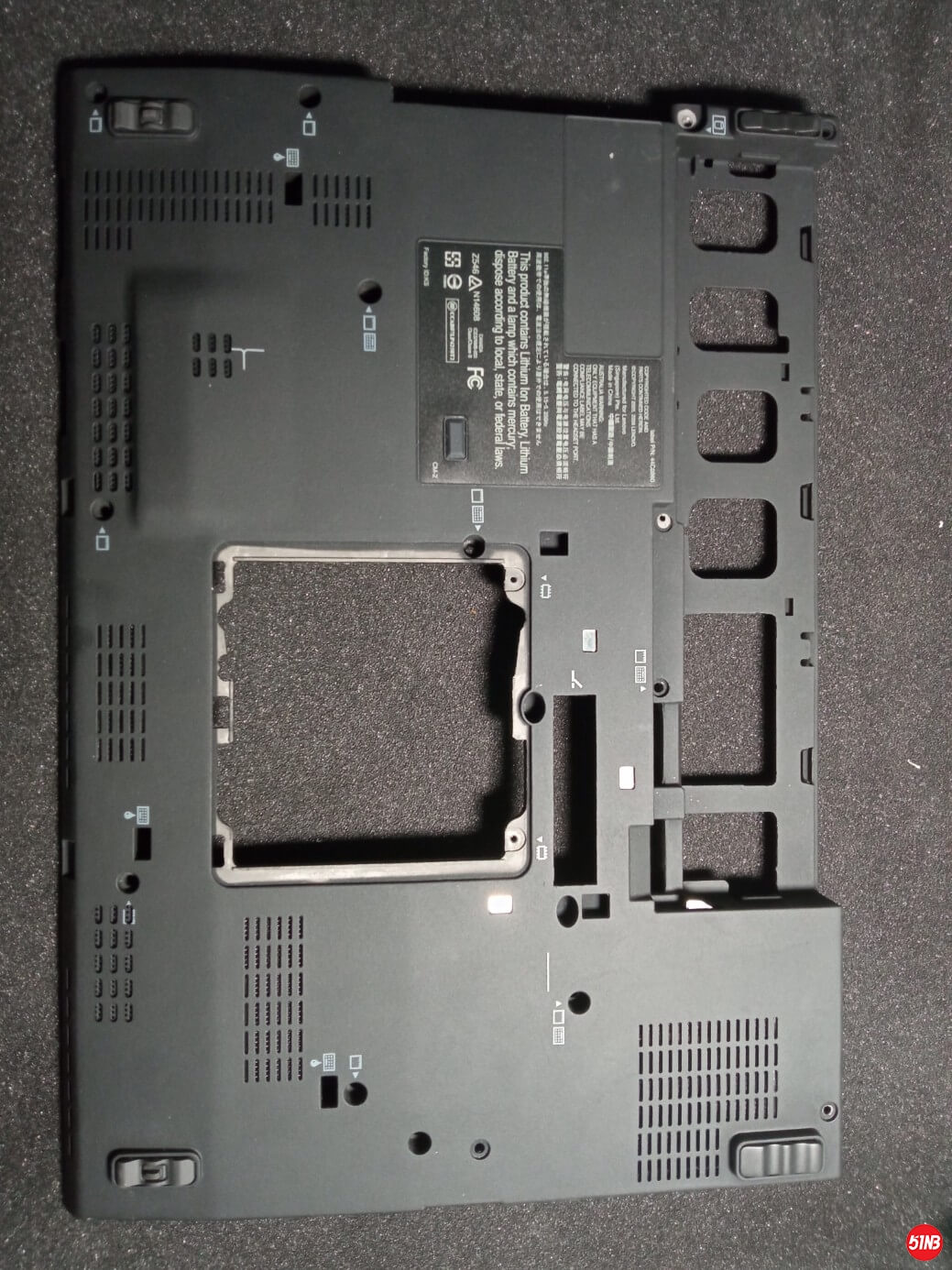 [改装分享] 【原创】X2100电脑D壳内部改装石墨烯涂层