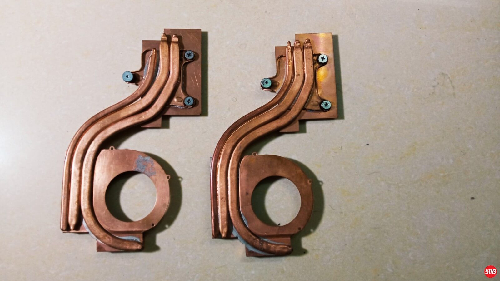 [改装分享] 【原创】对X2100风扇进行石墨烯涂层喷涂改装