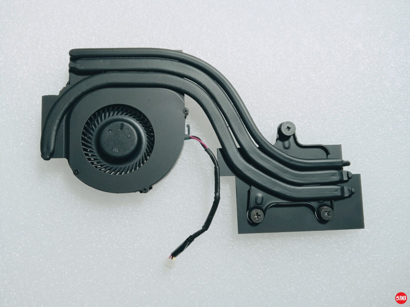 [改装分享] 【原创】对X2100风扇进行石墨烯涂层喷涂改装