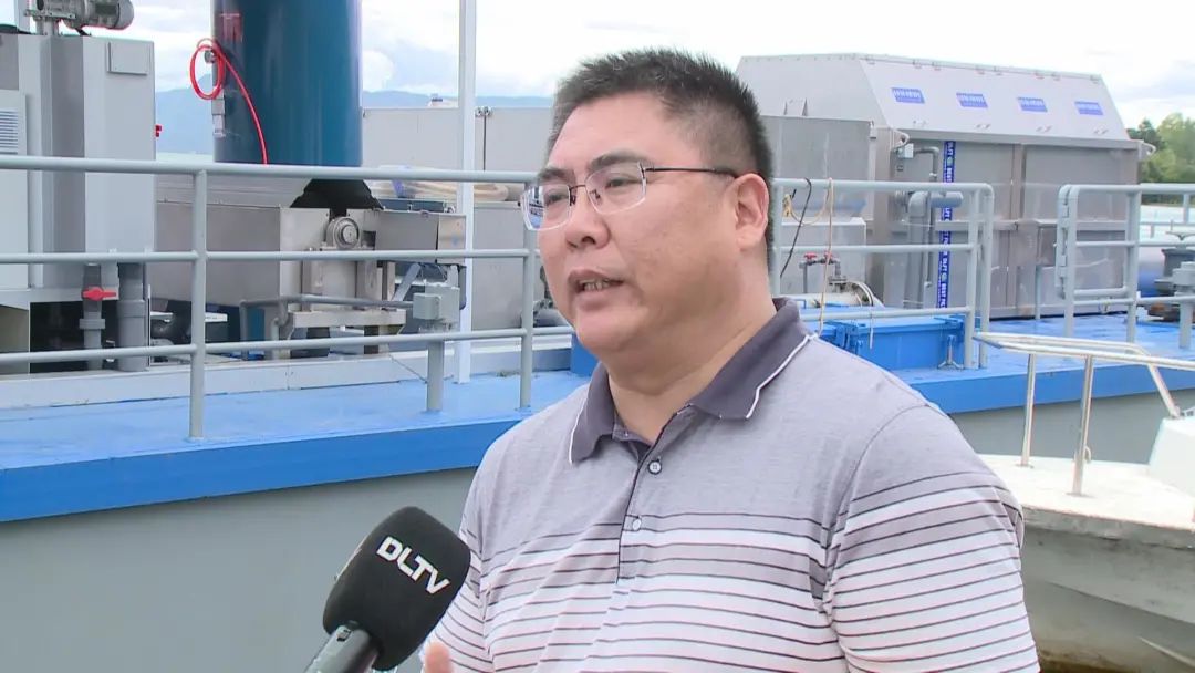 洱海第一台“石墨烯微絮凝藻水分离技术”藻水分离装置