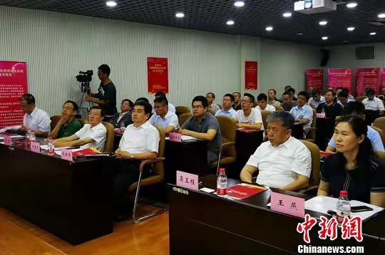 今年7月初，山西首批10项科技计划揭榜招标项目在北京大学、清华大学首发张榜招标。资料图 杨杰英 摄