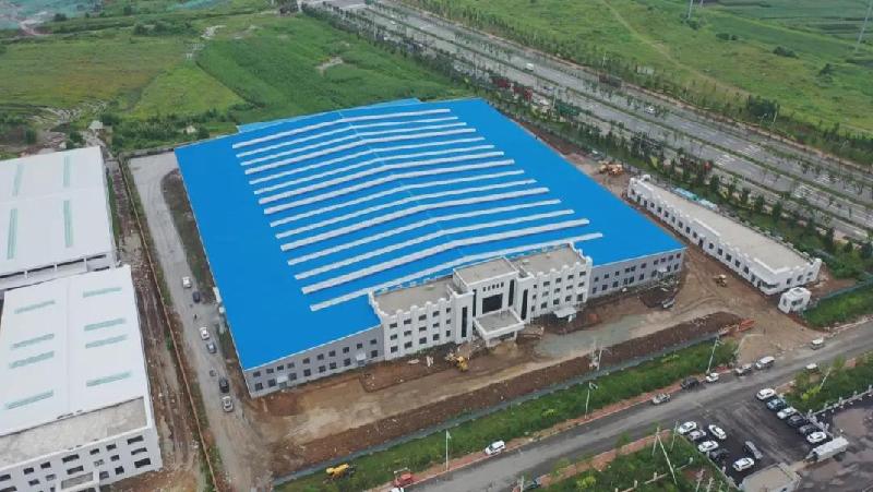 长春汽开区：当好企业“服务员”