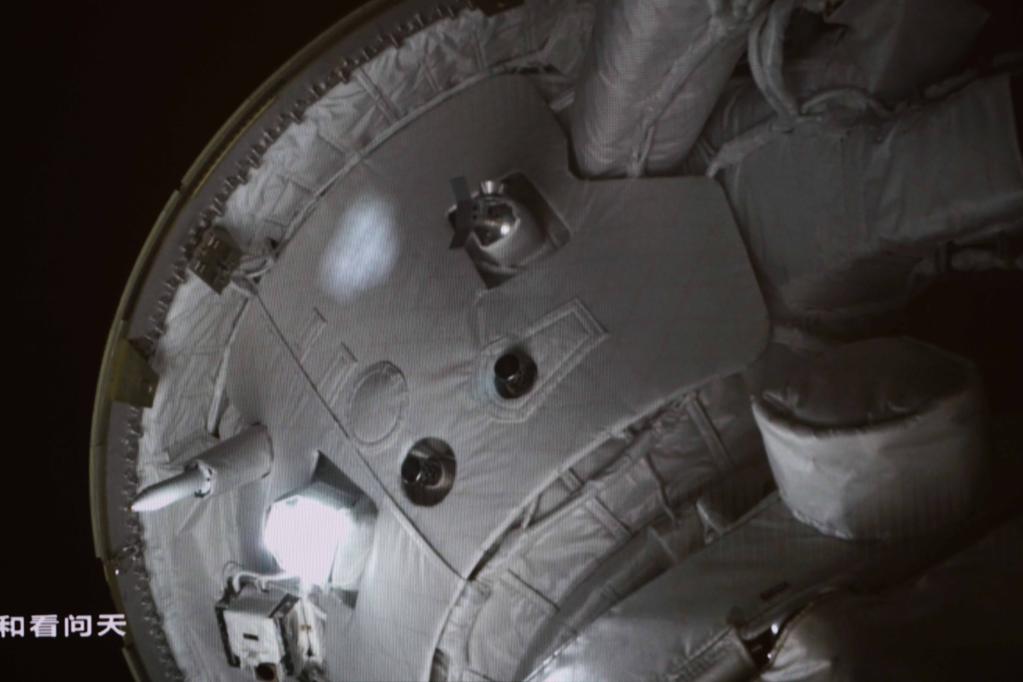 如何“四季如春”？怎样“实时在线”？揭秘问天实验舱问天路上的航天科技