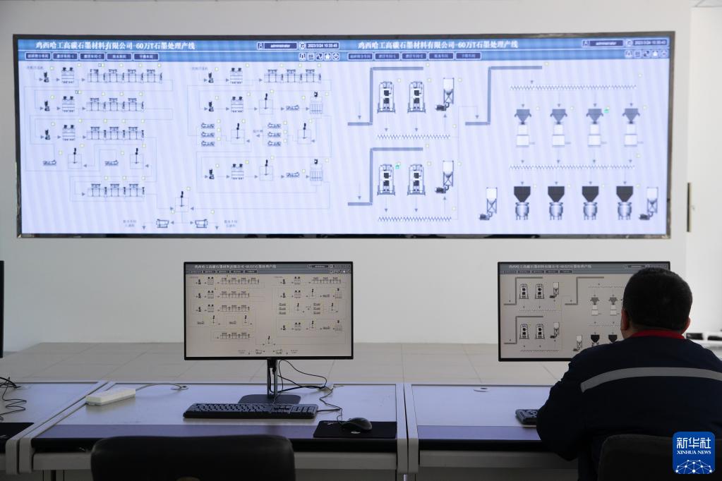 新华全媒+丨“黑金”变真金 “中国石墨之都”开启全链条发展