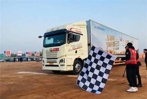 重卡前11月销量突破百万大关 车企积极冲刺年终收官