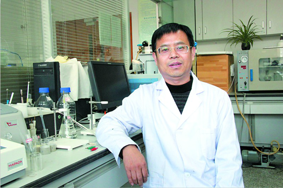 青大石墨烯应用技术创新研究院院长刘敬权：以技术革命拥抱“黑金”时代