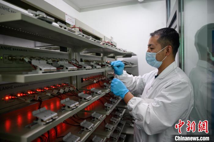 从原材料到新材料山西煤炭产业转型瞄准“新蓝海”