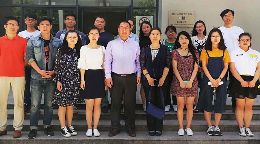 周忠福： 新材料驱动的产品创新