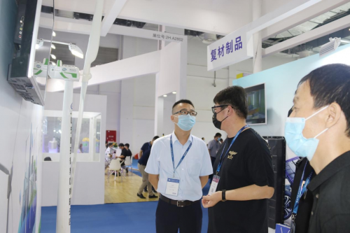 彰显不凡 格瑞德展品闪耀复材展