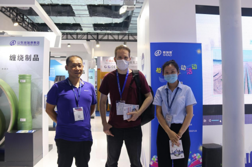 彰显不凡 格瑞德展品闪耀复材展