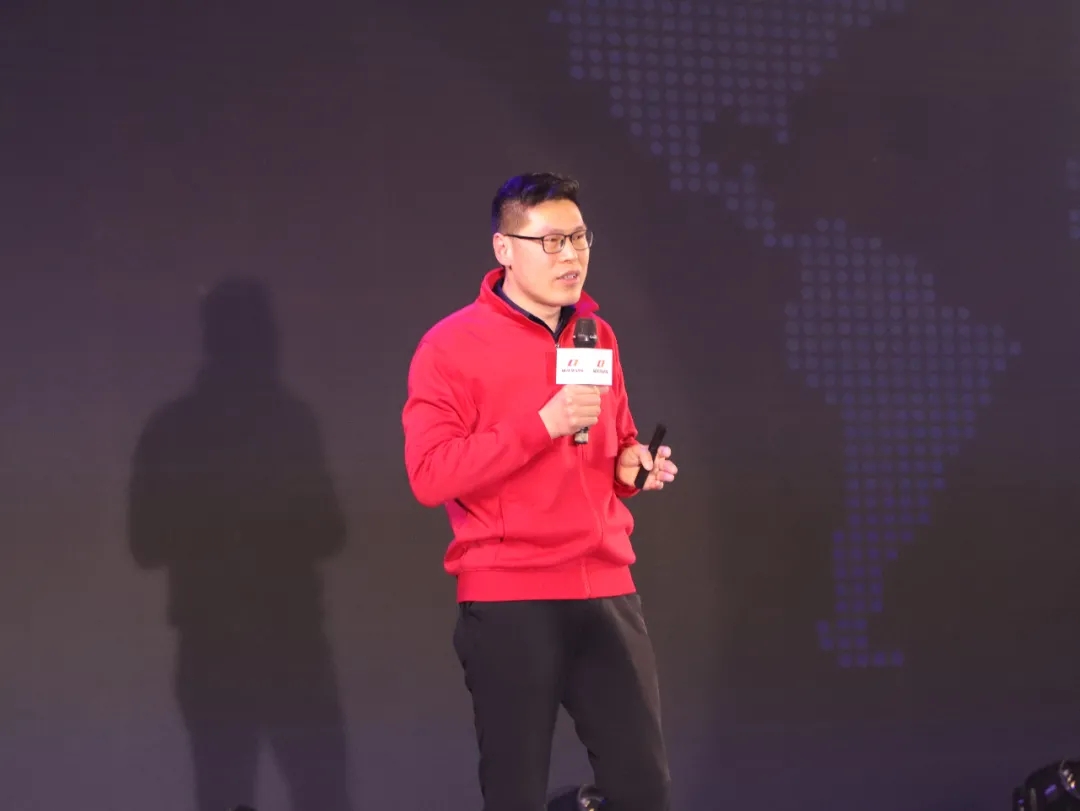 "够不够惊喜 看这里" 充一次电，不止百公里！