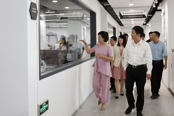 国家电投集团科学技术研究院有限公司吴智泉总经理一行到北京石墨烯研究院交流座谈