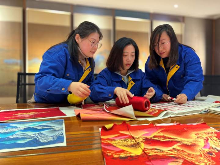 顶尖丝绸、羊绒加石墨烯保暖，走路会飘香！冬奥会的颁奖服面料原来是绍兴制造