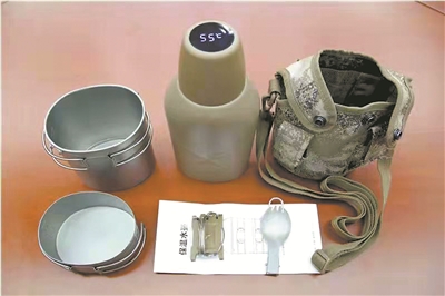 我军为高原边防官兵研发一批新型防寒被装