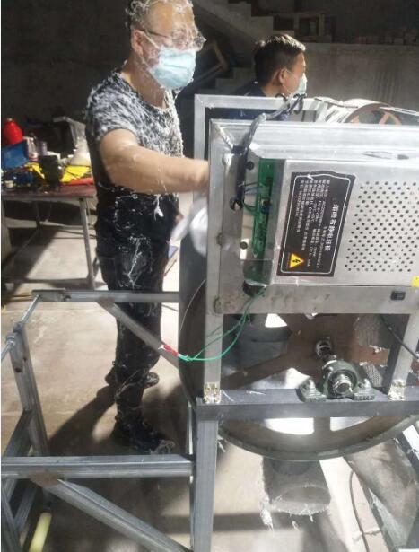 锲而不舍突破科技——矿物质石墨烯熔喷布研发的艰难历程