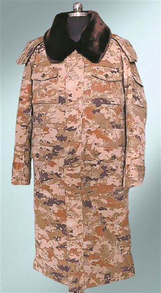 我军为高原边防官兵研发一批新型防寒被装