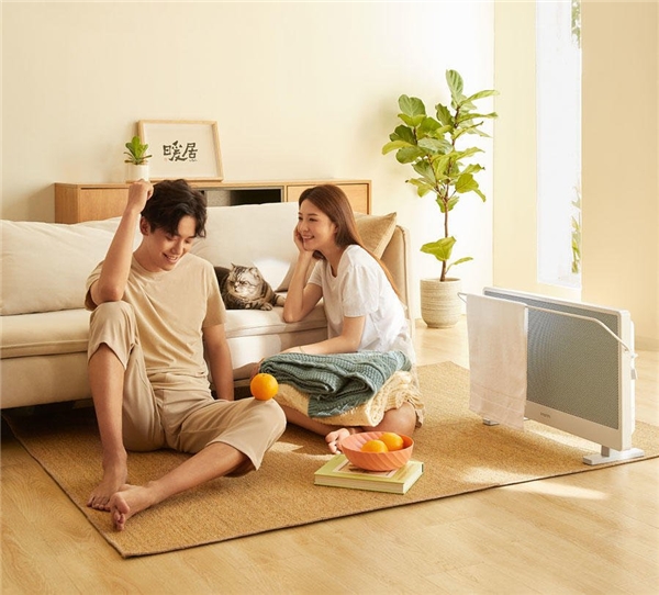 老罗推荐：智米石墨烯取暖器上市