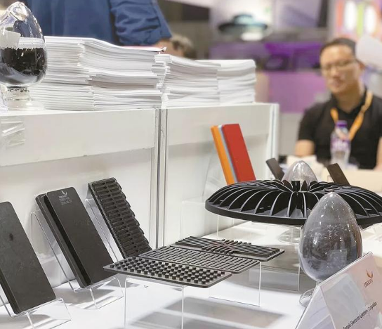 工业化， 让石墨烯“接地气”——访泰启力飞“掌门人”甘秋洋