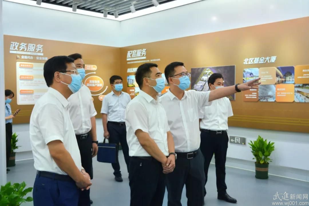 武进区领导调研龙城金谷南区建设情况