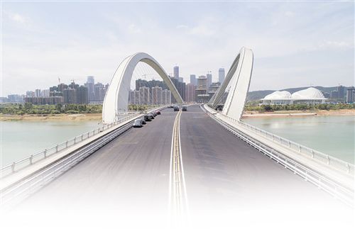 南宁大桥完成大修恢复通车 披上石墨烯外套世界首创