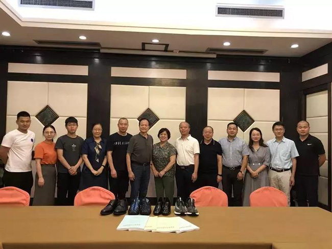 康奈、红蜻蜓和起步这3家鞋企多项科技新产品通过鉴定