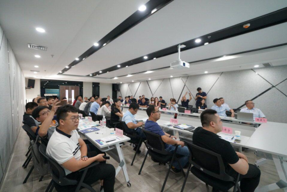 “2019版重点新材料（石墨烯）首批次应用保险补偿指导目录修订讨论会”在西安成功举办