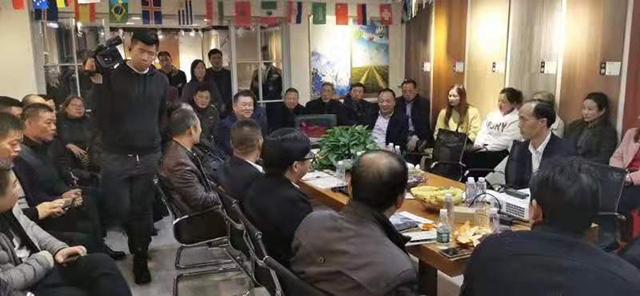 热烈祝贺华明生物质石墨烯产品交流会圆满成功