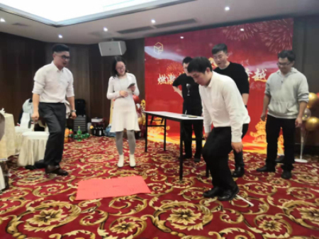 广东墨睿科技有限公司“燃激情、共成长、新跨越”主题年会圆满成功