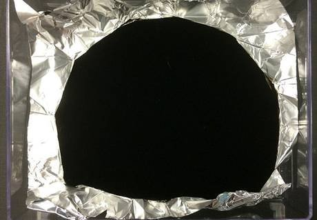 NASA测试超黑材料 吸收99.5%可见光