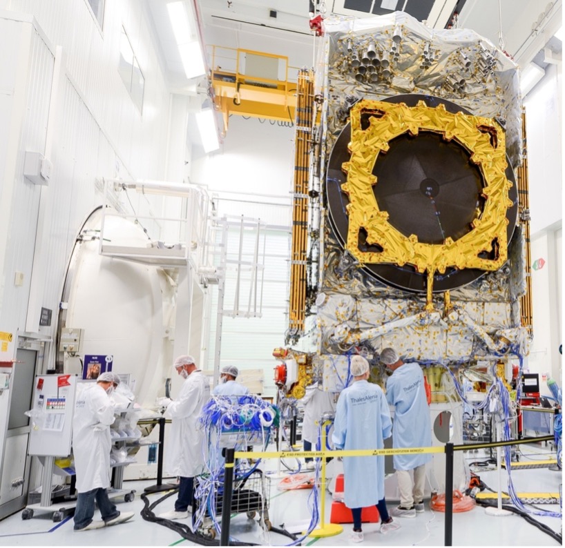 曼彻斯特的 SmartIR 与欧洲航天局签署合同