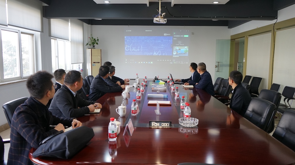 恩施州委常委、利川市委书记一行莅临高烯科技参观考察