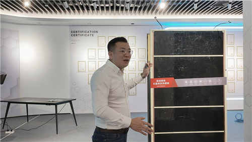 媒体探展：康烯明珠石墨烯发热家居“阳光沐浴”主题展