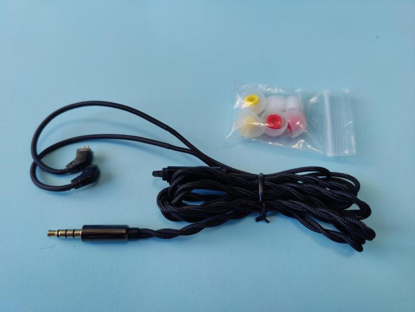 国庆中秋长假出游装备，余音旅行专用有线降噪耳机推荐