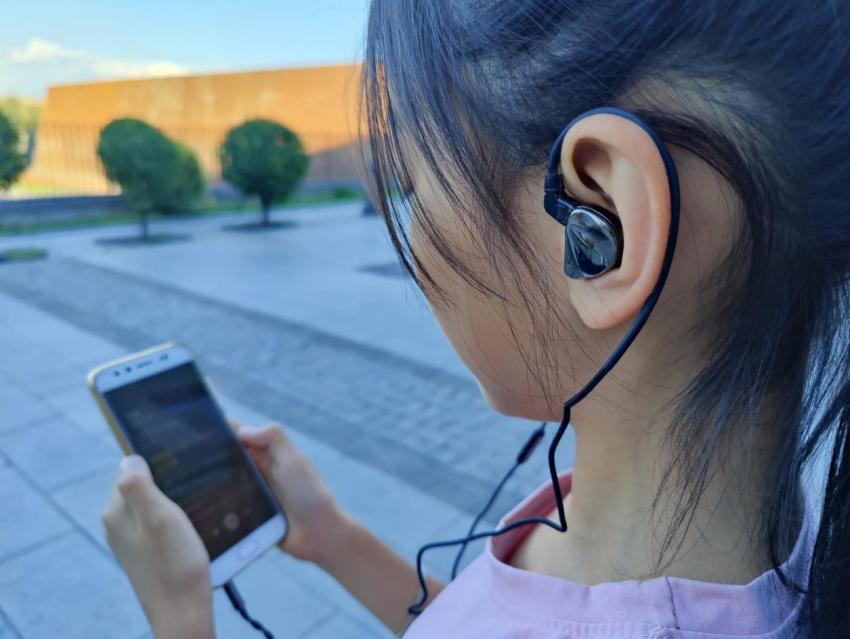 国庆中秋长假出游装备，余音旅行专用有线降噪耳机推荐