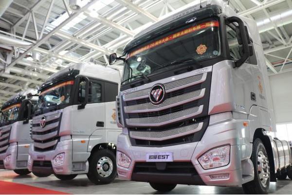 重卡前11月销量突破百万大关 车企积极冲刺年终收官