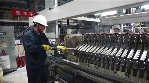 济宁高新区：深挖新兴产业潜能 助企高质量发展