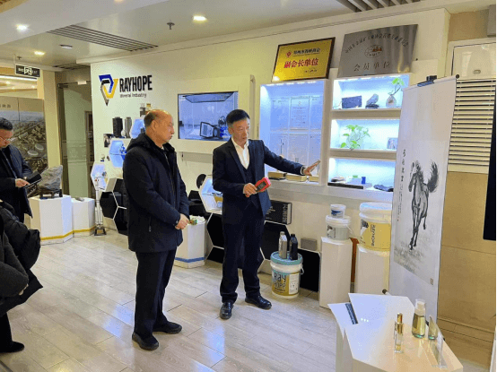 全国台联郑建闽会长一行莅临煜和集团参观调研