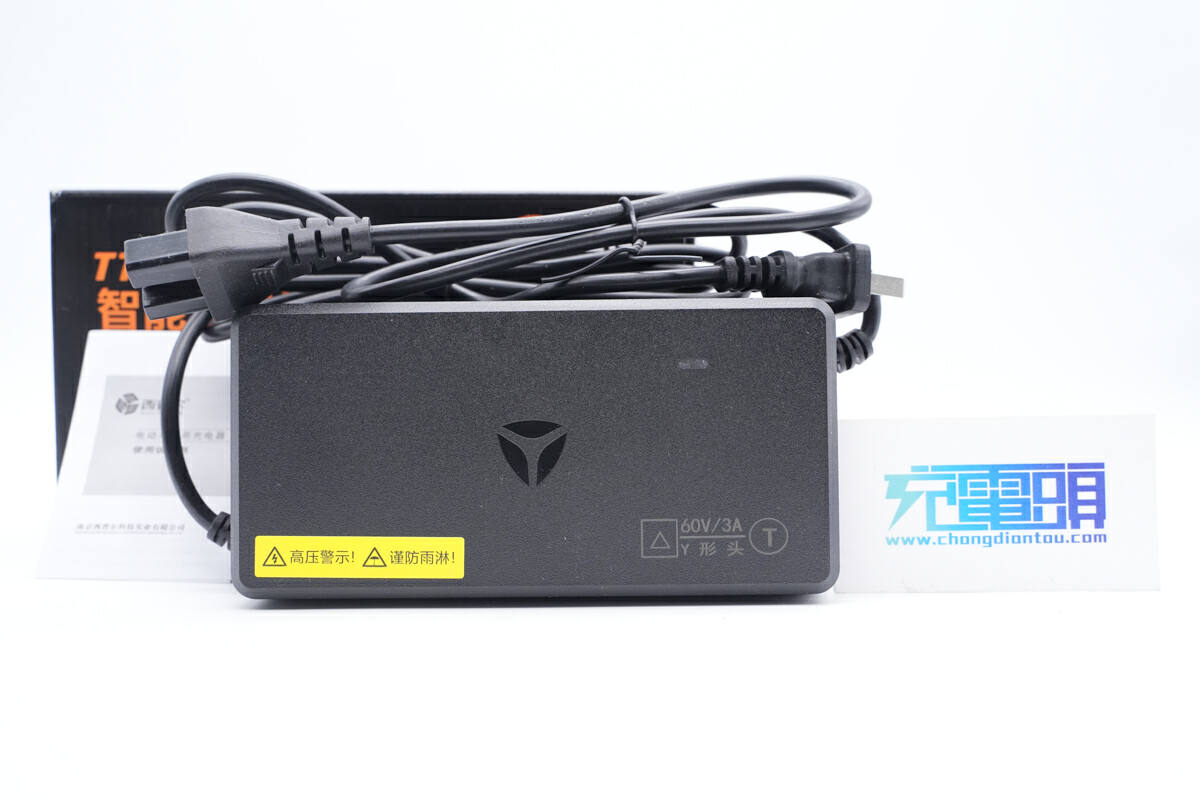 拆解报告：yadea雅迪180W石墨烯铅酸电池充电器DMQS6030-01-充电头网