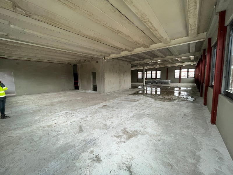 照片：莱比锡超级工厂的建设