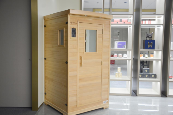 紫星之光能量体验中心盛大开业，大健康科技文创行业之旅正式启航