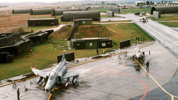 用石墨烯加固美国空军机场 空军与 Novusterra 合作开发纳米结构添加剂